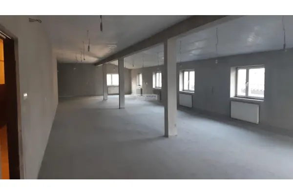 mazowieckie, wołomiński, Kobyłka, Głowackiego Bartosza, Kobyłka całe piętro o wys. 2,9 m2 pod dzialnosc